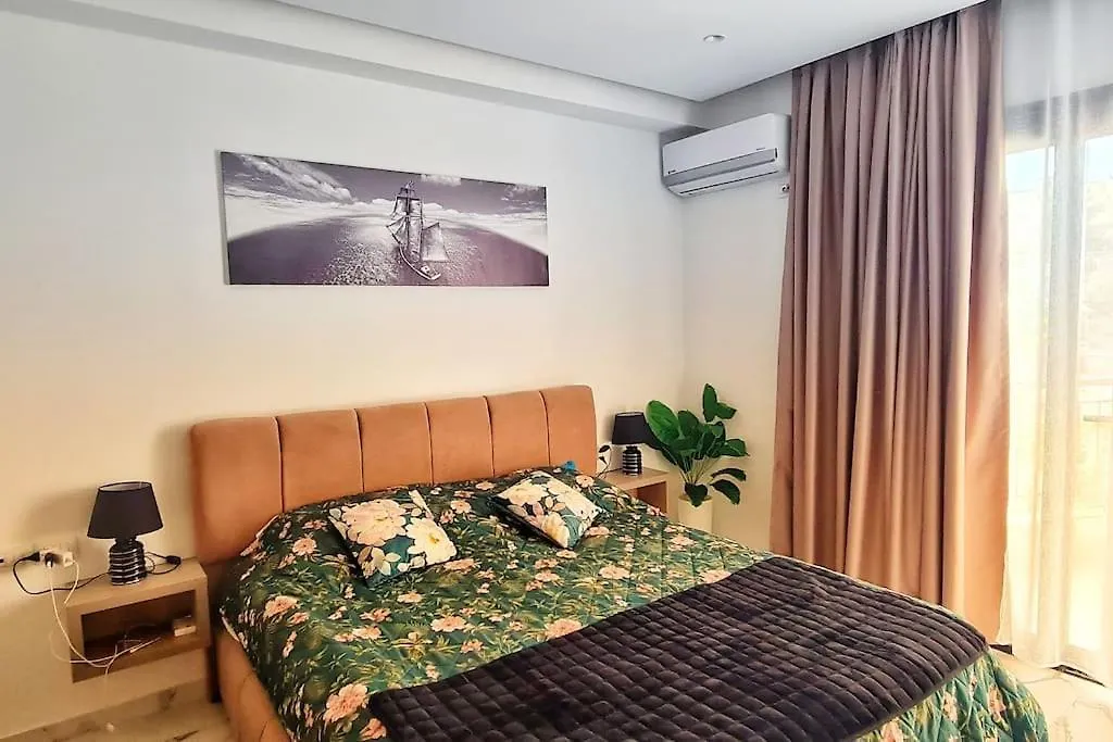 Seaviewcenter Apartment Sarande 0*,  Albania